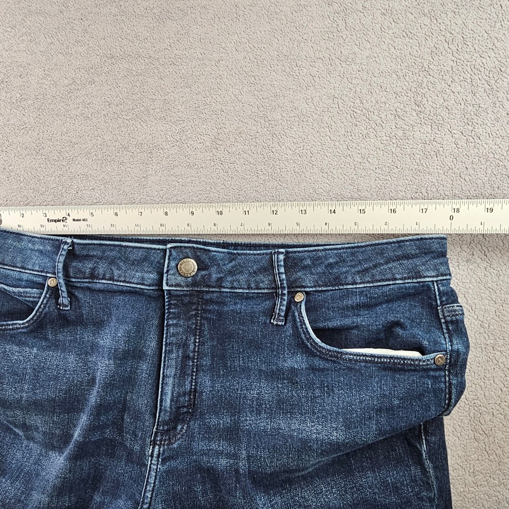 Simply Vera Vera Wang Bootcut Jeans Women's 16R‎ Blue Denim Dark Wash Stretch - Picture 5 of 15